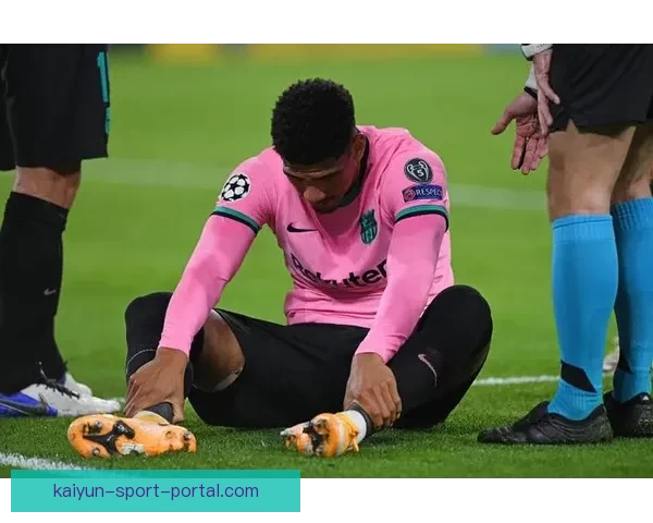 阿劳霍因股二头肌不适被换下 赛后伤情令人担忧