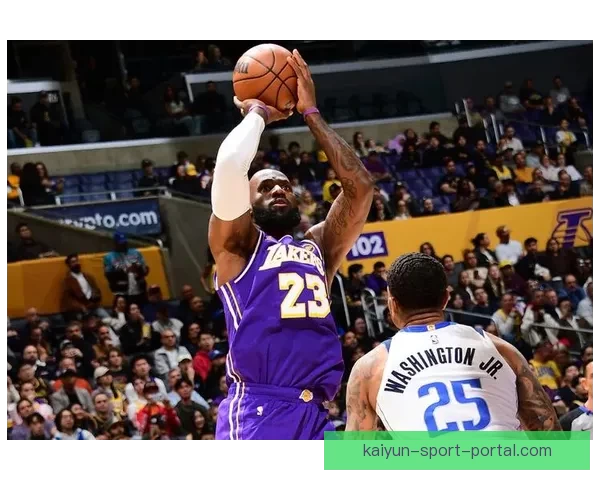 数据帝单场18分13篮板10助攻追平历史第二 2米03前锋复制詹姆斯传奇表现